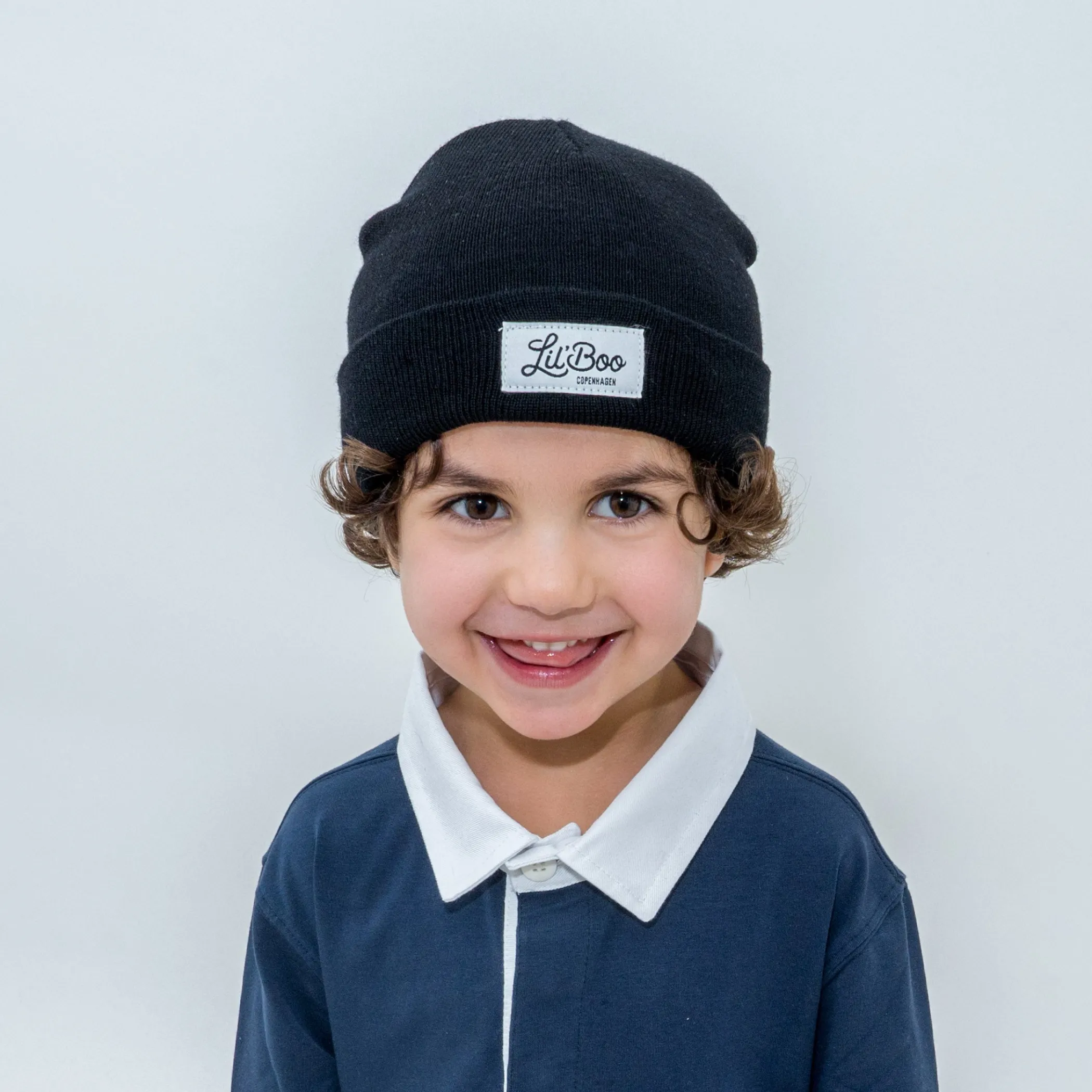 Lil' Boo Merino Wool Beanie – Black< Beanies